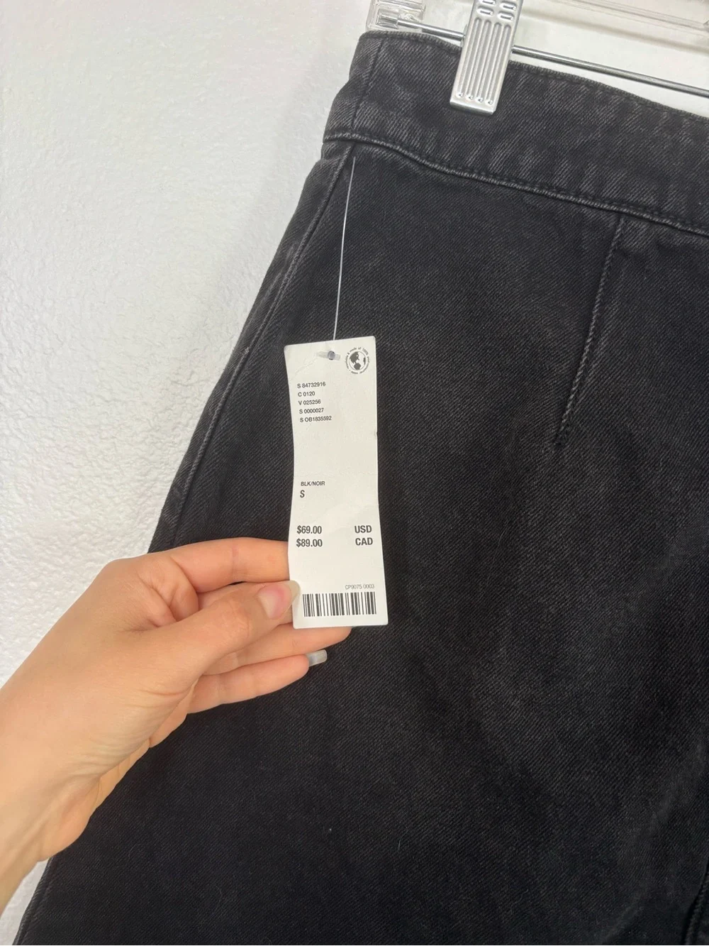 Urban Outfitters BDG Quin Denim Mini Skirt with Statement Pockets Cotton